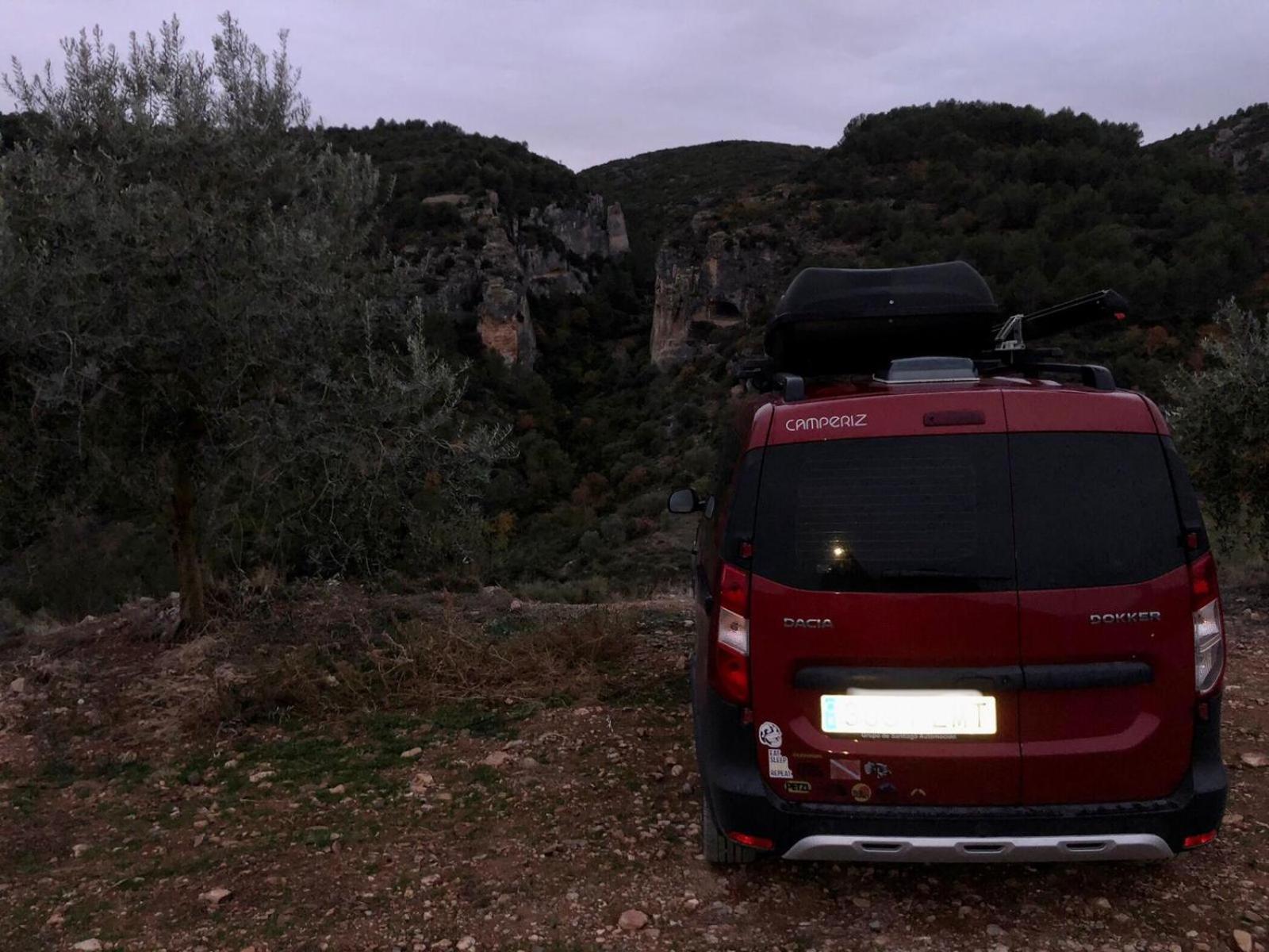 Dacia Dokker Camperiz Hotel PMI Buitenkant foto
